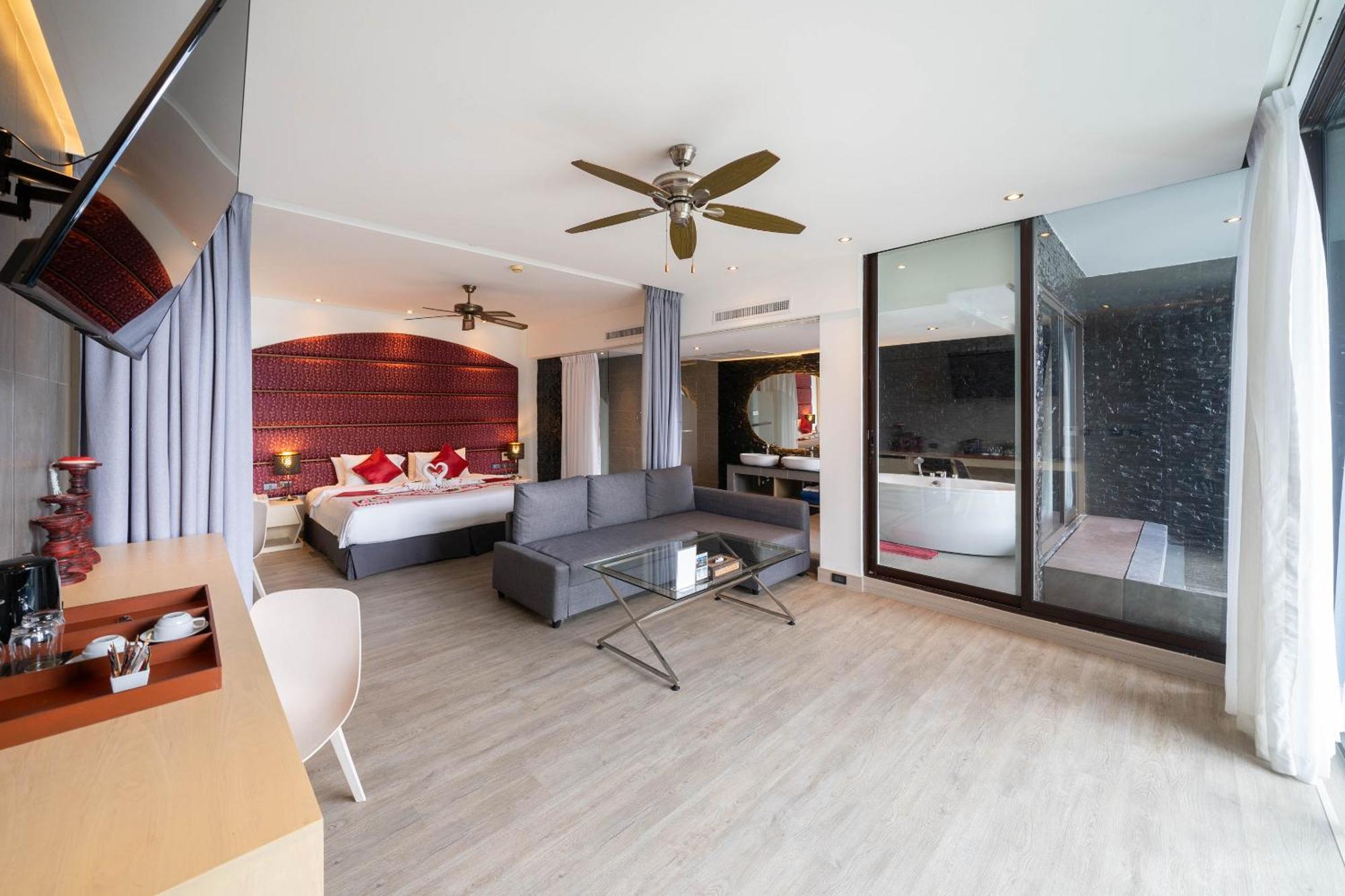 Indochine Resort And Villas - Sha Extra Plus Patong Экстерьер фото Suite